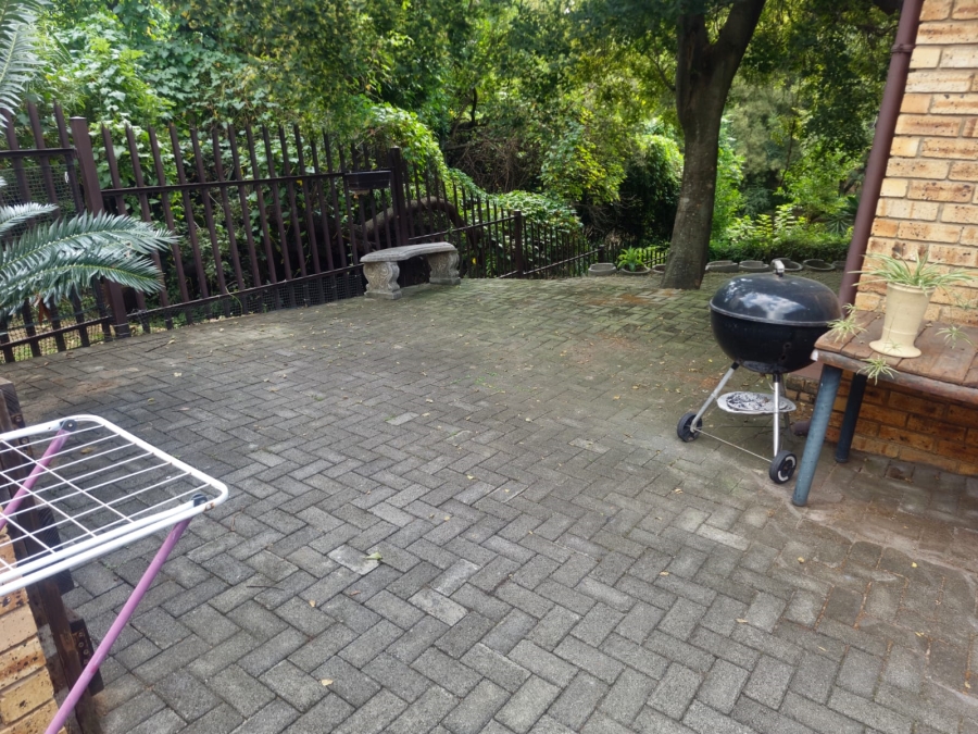 4 Bedroom Property for Sale in Safari Gardens North West